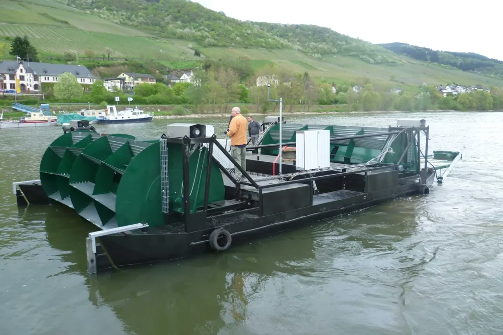 SIBAU Genthin GmbH & Co KG - Bauen auf Erfahrung - Referenzen - Forschung und Entwicklung - Riverrider-Tandem